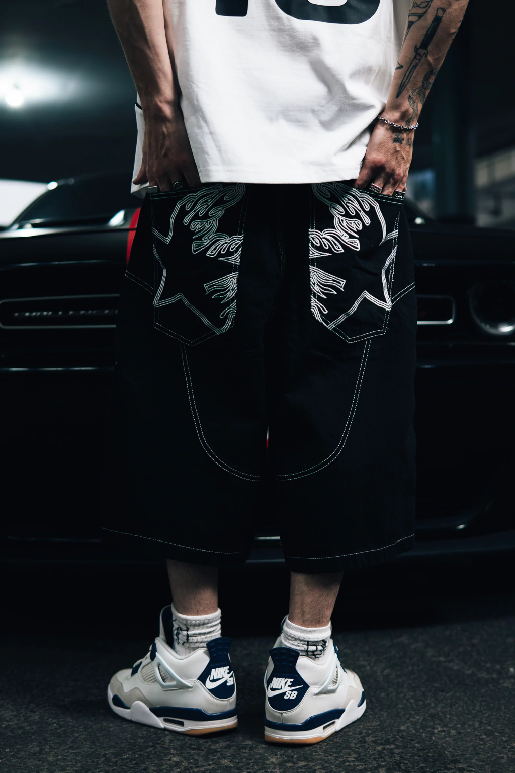 1 HELLSTAR - BERMUDA BORDADA