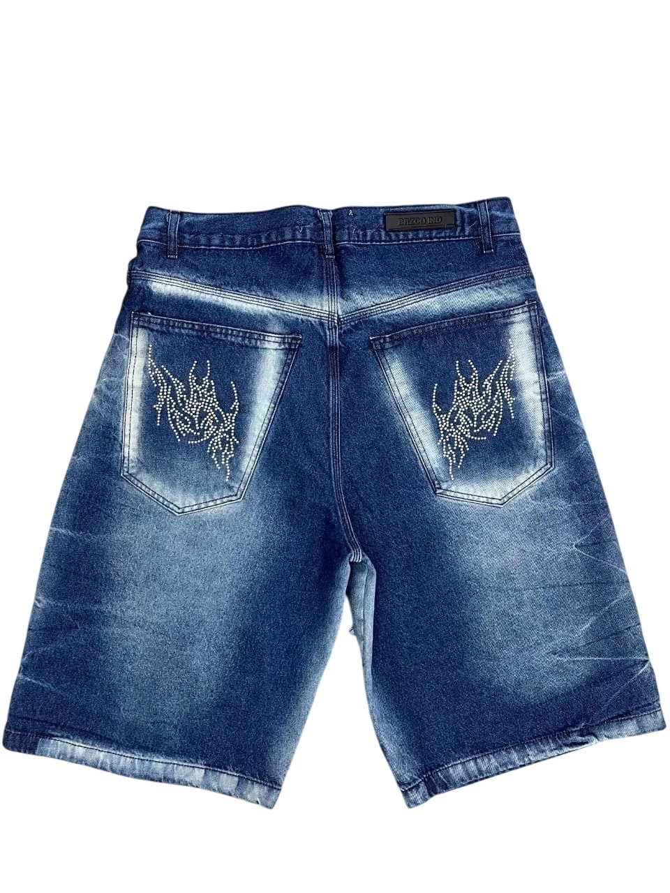 HERA - BERMUDA CON APLIQUE