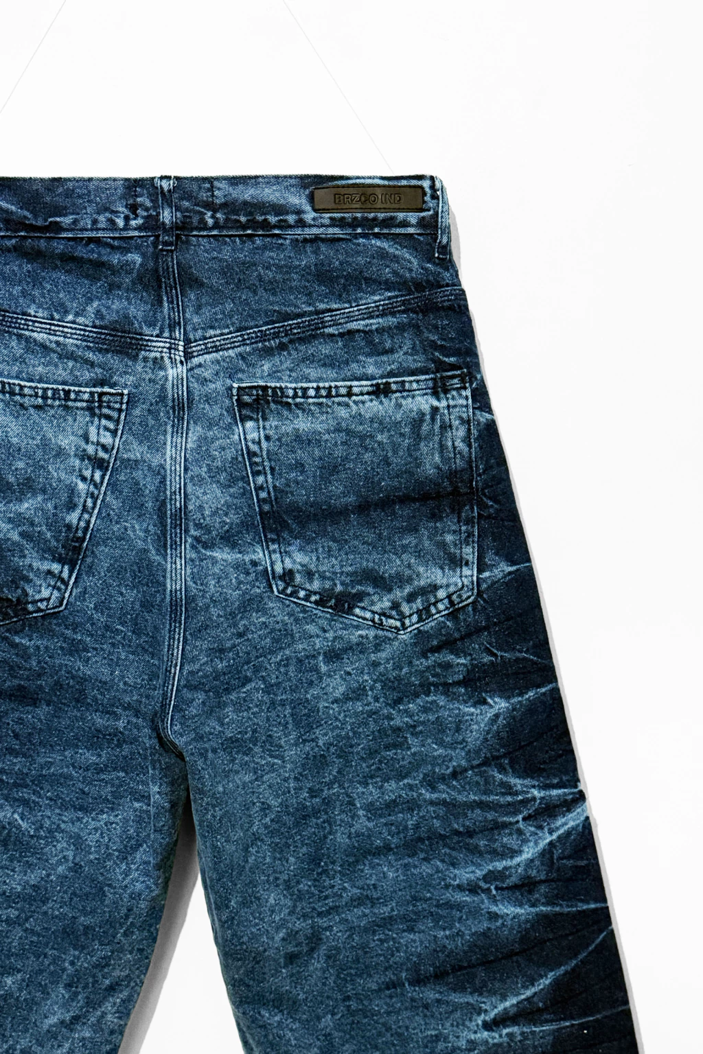 OUTSHINE - BAGGY BORDADO