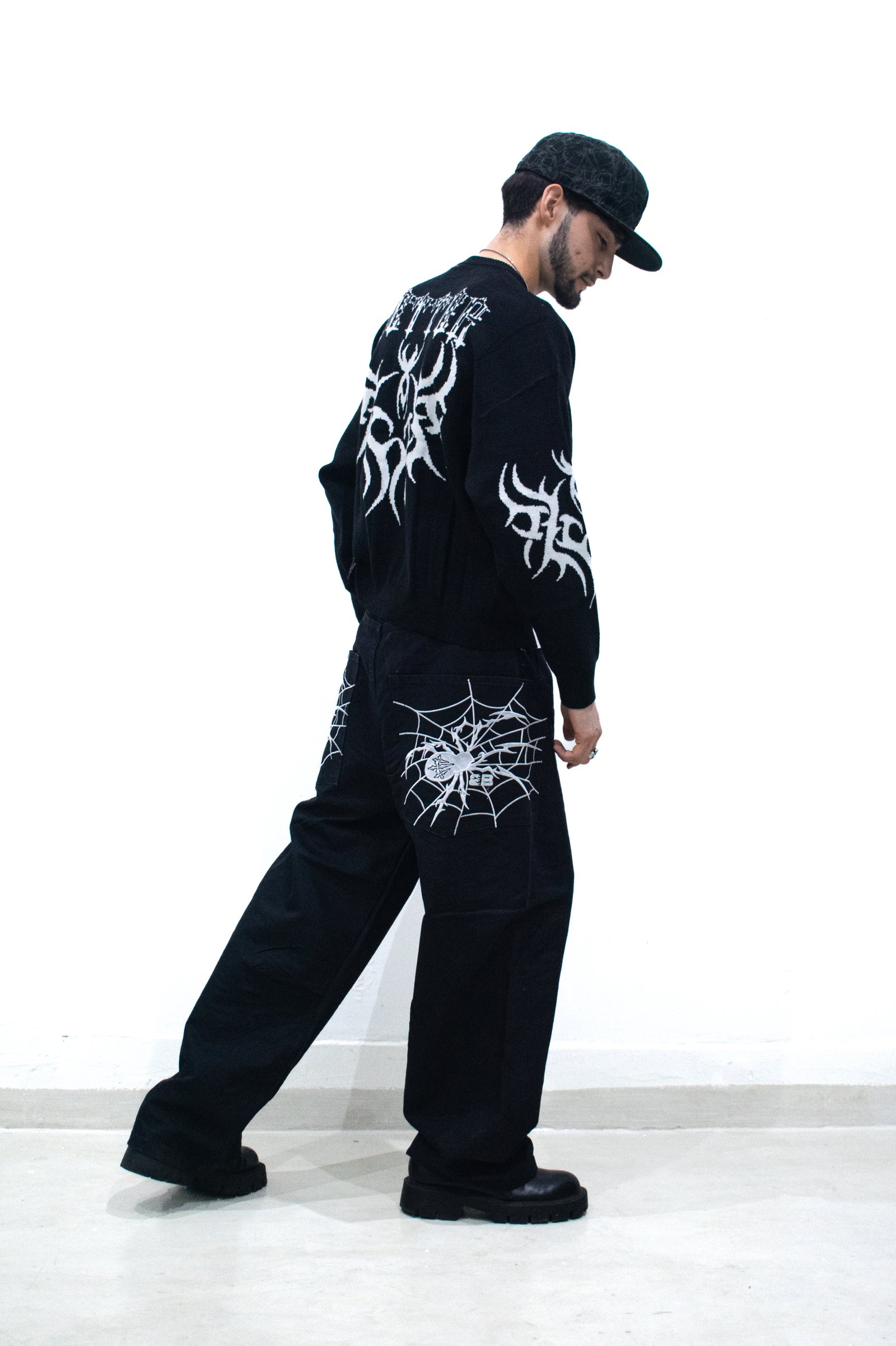TRIBAL - SWEATER