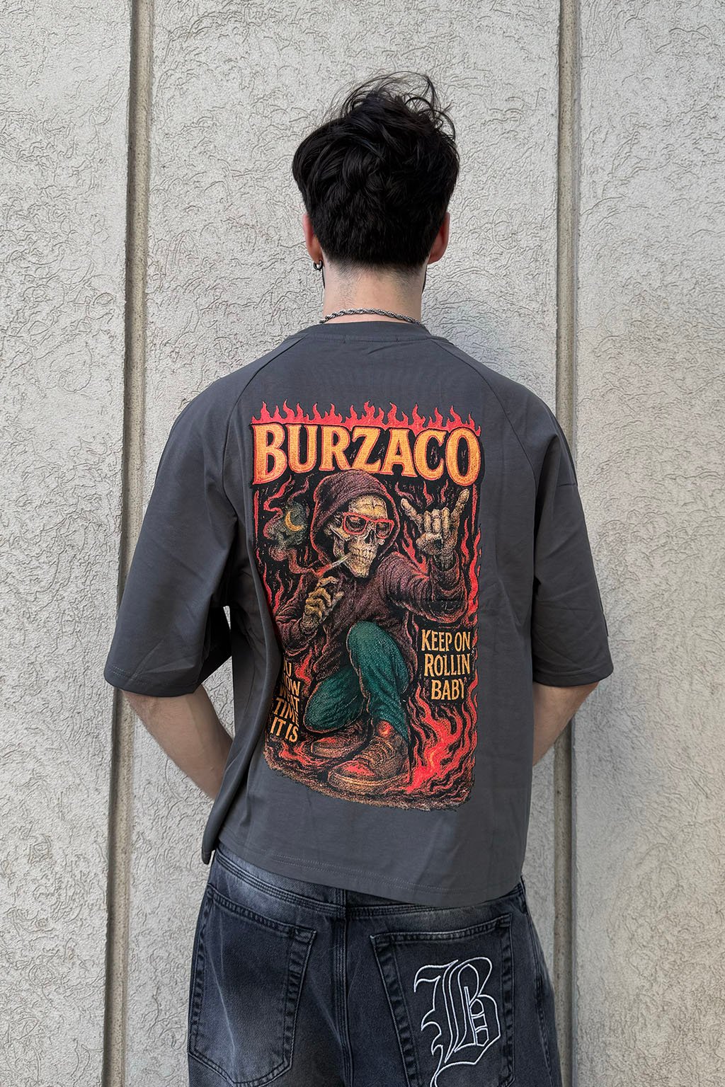 segunda parte fotos_0078_IMG_2010 INFERNO - REMERA RANGLAN BOXY