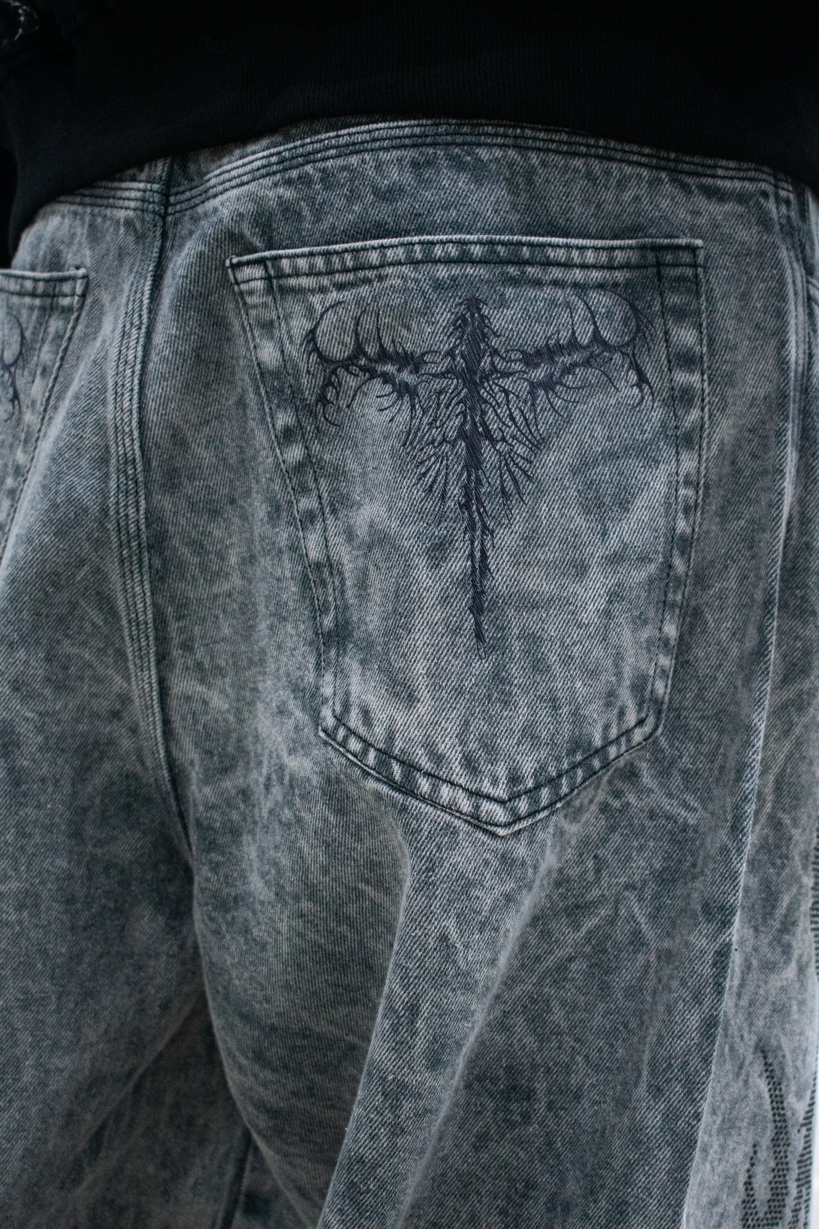 INVI - BAGGY CON STRASS