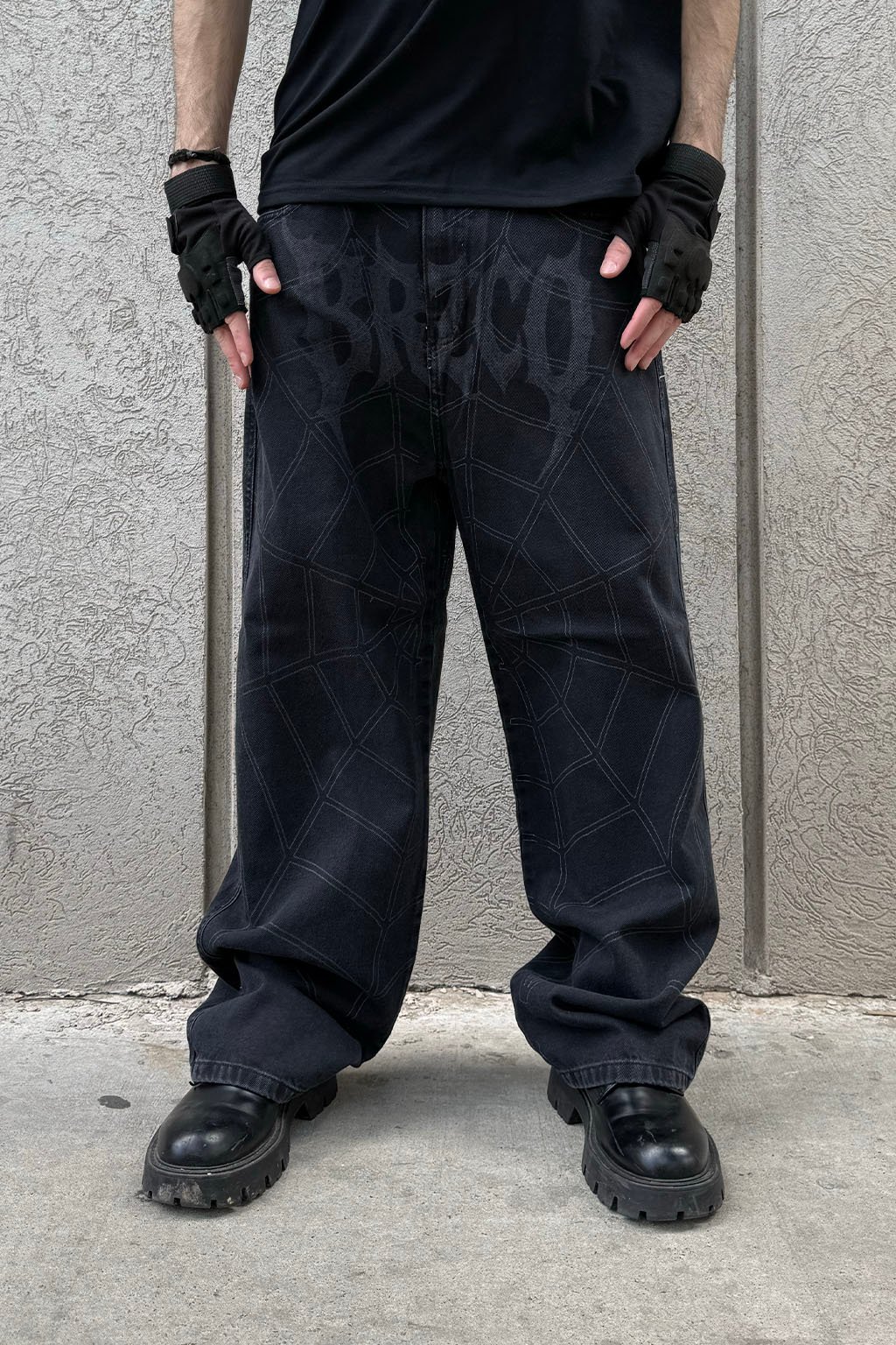 dree editdas_0037_IMG_1292 RED - BAGGY JEAN