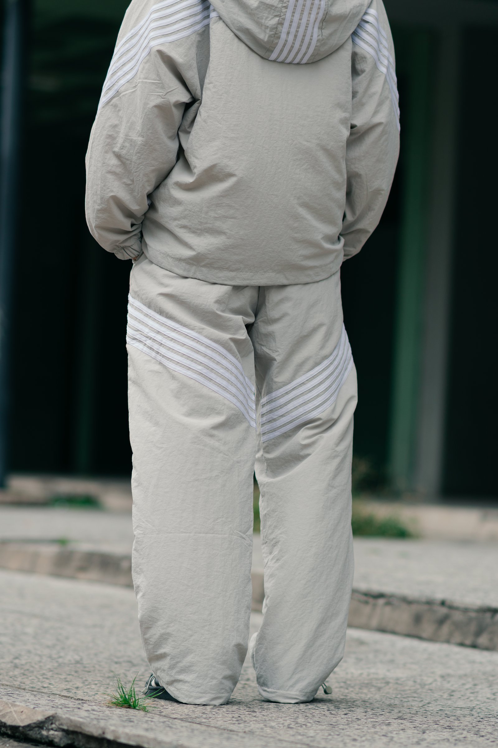 WLI-7-2- TRACK PANTS GANG