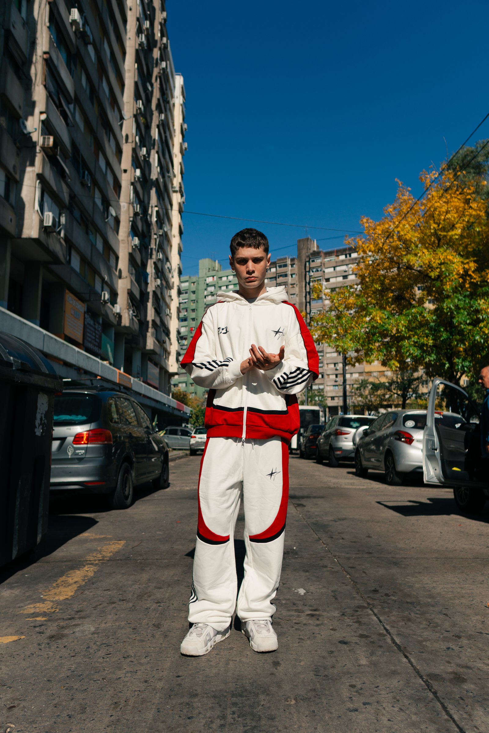 WLI-6-2- TRACK PANTS RIVER