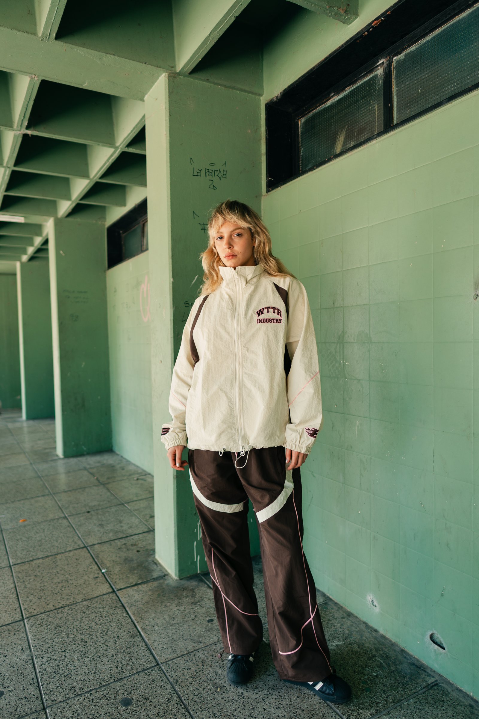 WLI-5-2- TRACK PANTS BASIC