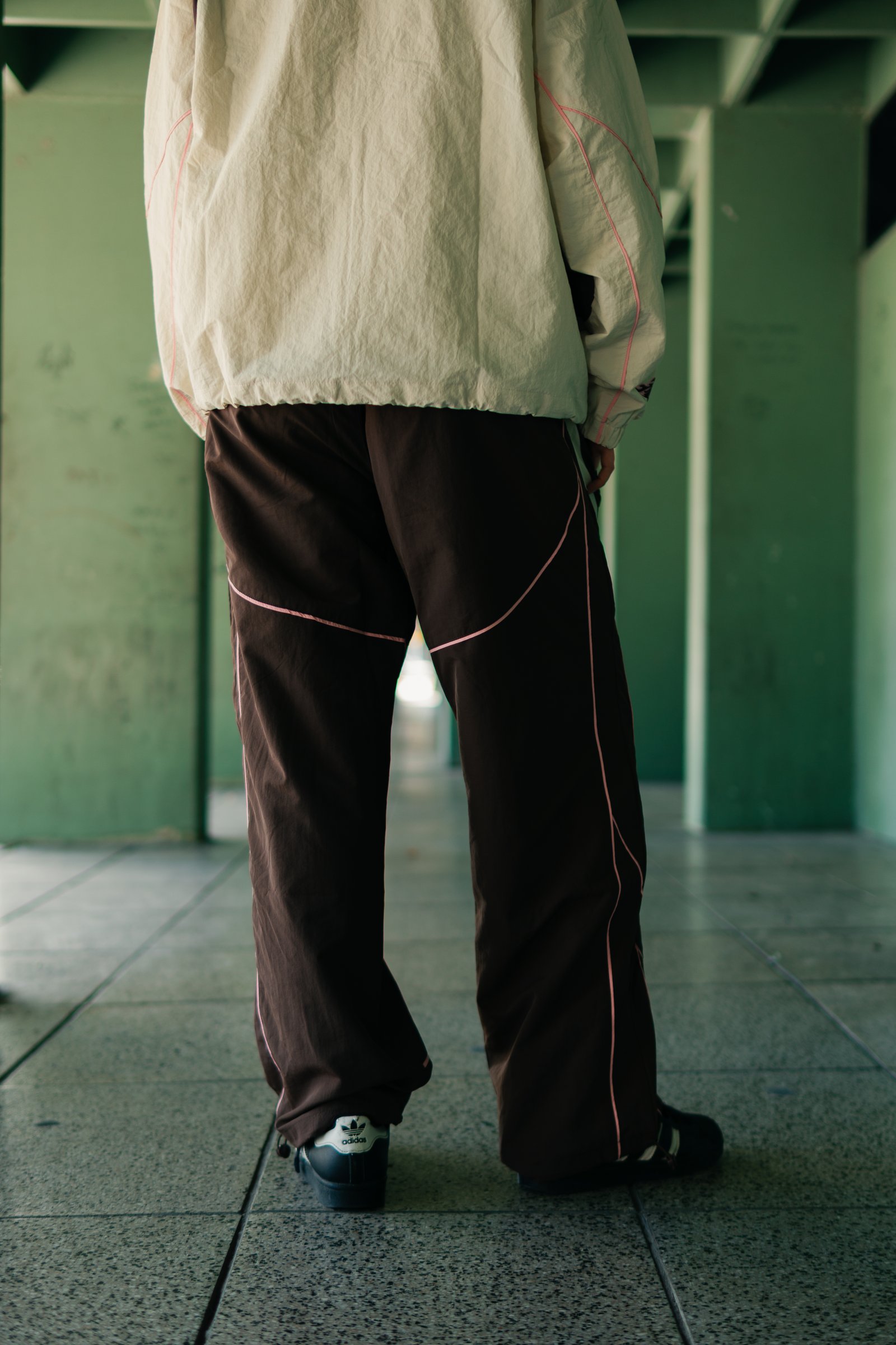 WLI-5-2- TRACK PANTS BASIC