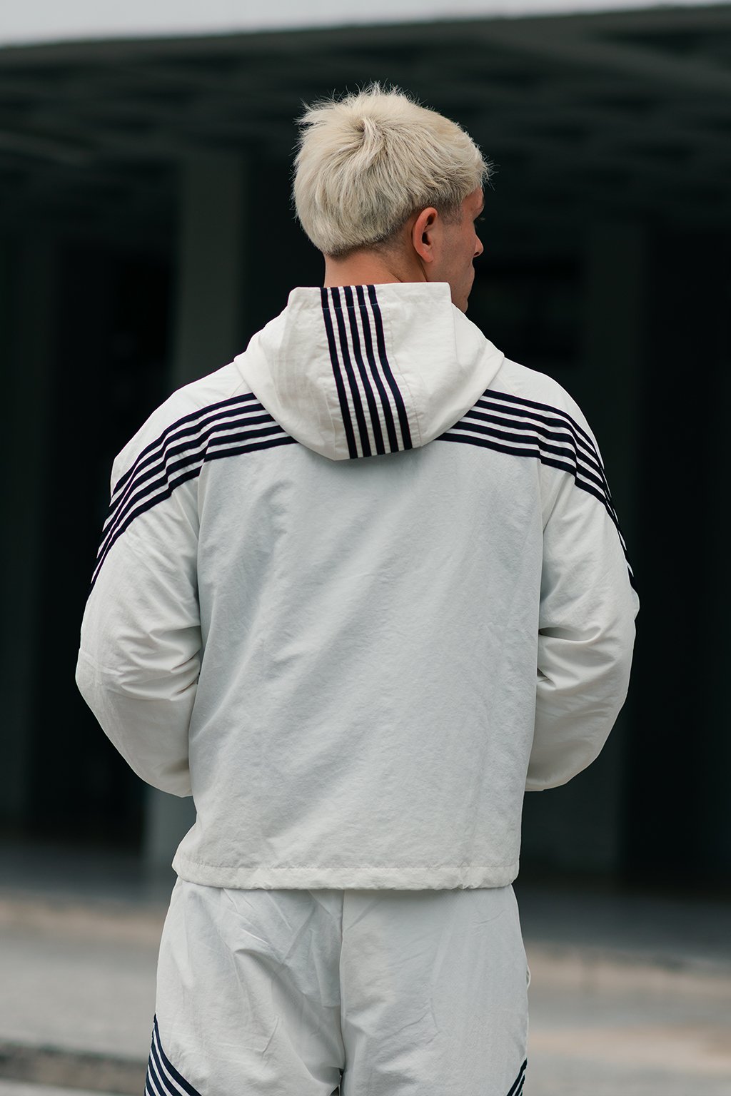 WLI-7-1- TRACK JACKET GANG