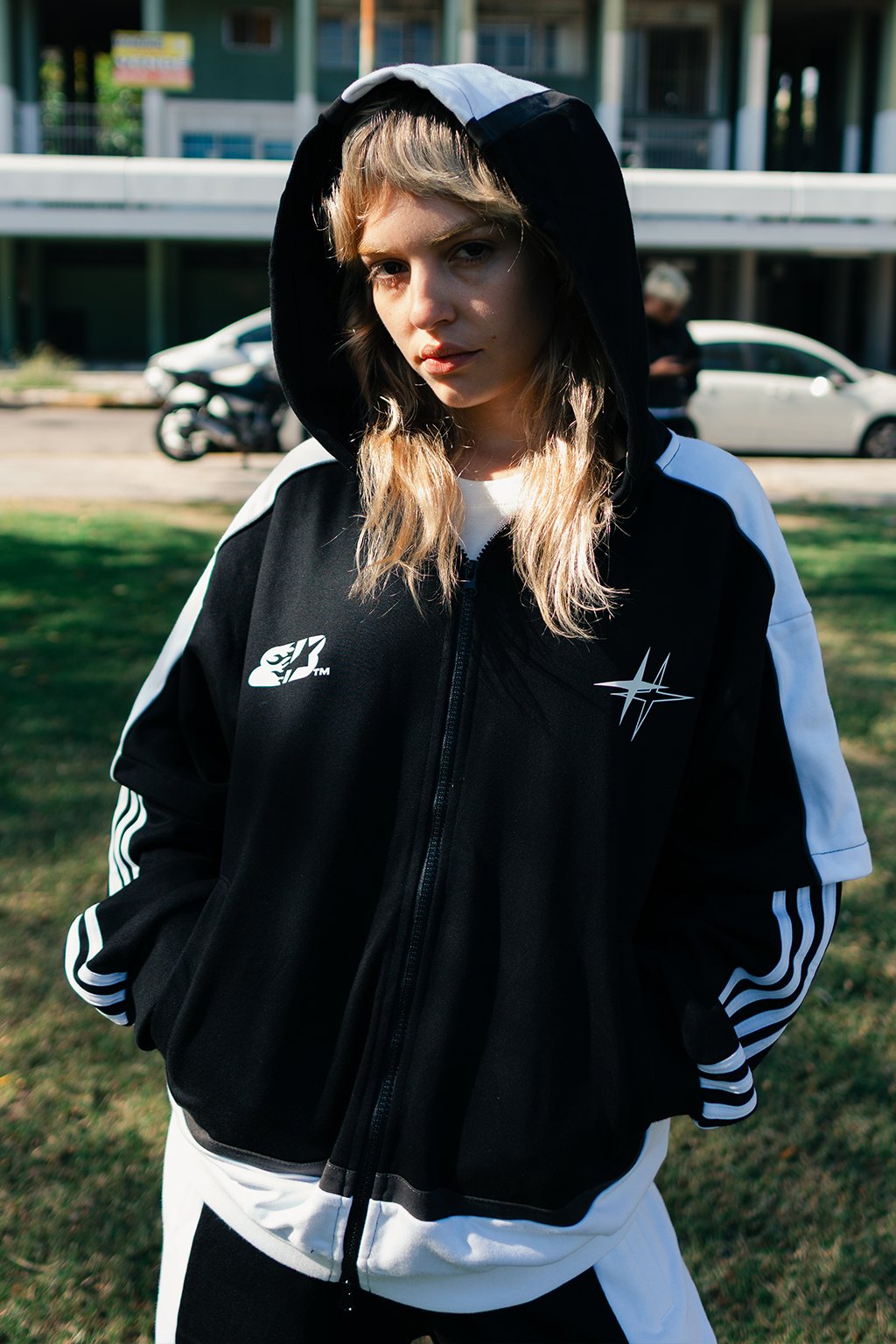 WLI-6-1- TRACK JACKET RIVER