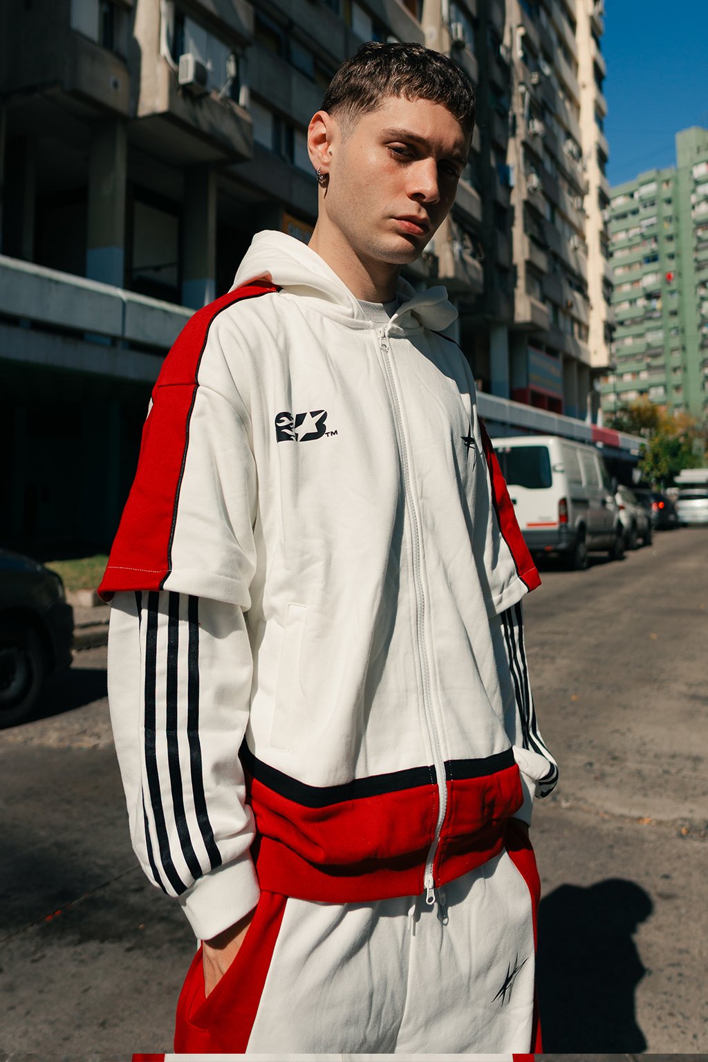 WLI-6-1- TRACK JACKET RIVER